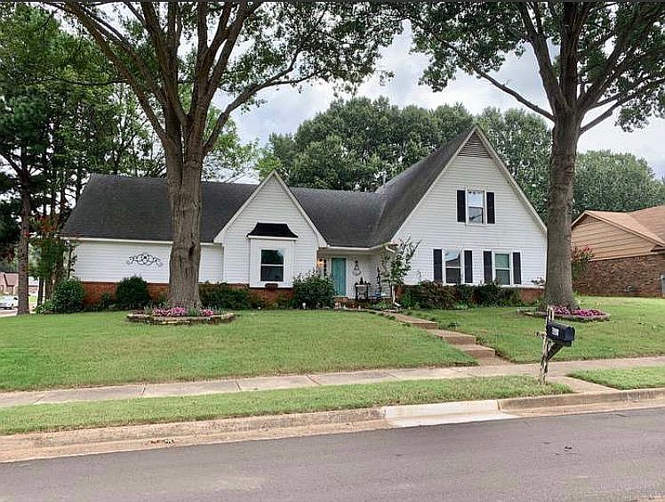1st image of 7990 Bandye Ln