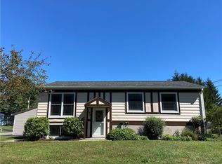 248 Blue Jay Dr, Horseheads, NY 14845
