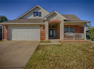 2505 NW 180th St, Edmond, OK 73012