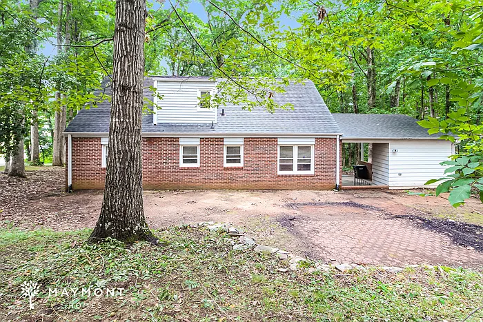 402 Roosevelt Dr — Photo 15
