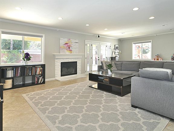 5th image of 22224 Philiprimm St