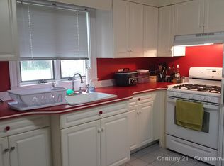 28 Dunton Rd, Wilmington, MA 01887