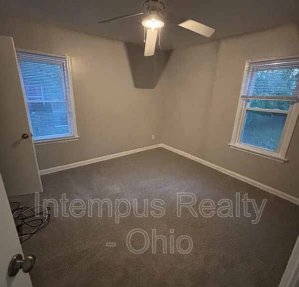 692 S Wheatland Ave — Photo 25