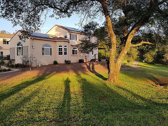 5th image of 4185 Meyer Ln