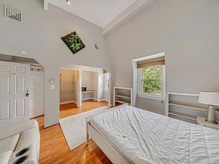 723 Quebec Pl NW — Photo 5