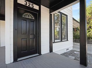 325 W Bush St #B, Lemoore, CA 93245