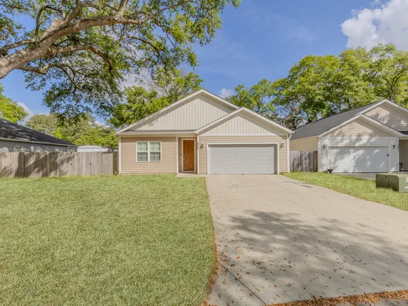 2420 Raymond Ave, Charleston, SC 29406