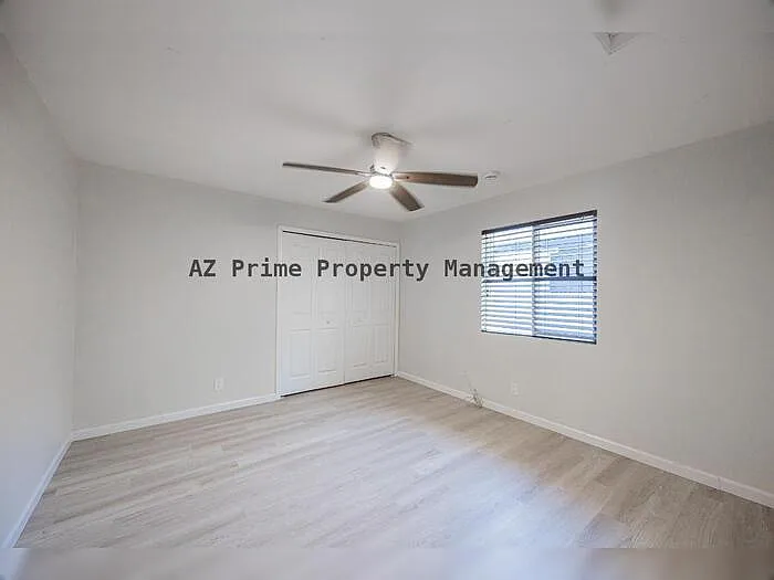 1332 E Whitton Ave — Photo 19