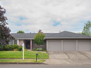 16684 NE Russell St, Portland, OR 97230