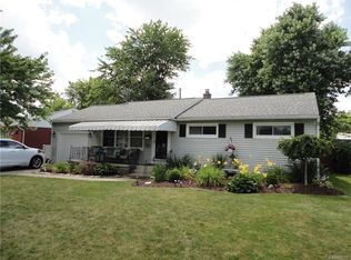 80 Rosemont Dr, Amherst, NY 14226