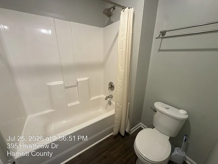 395 Heathrow Dr — Photo 40