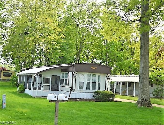 1st image of 51 Parkway Dr #51