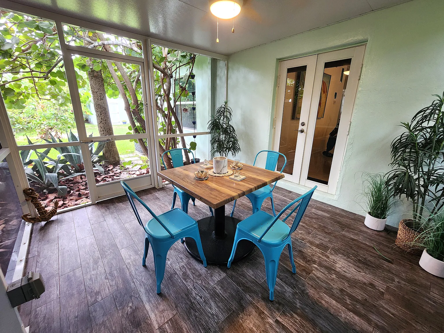2 bed, 1.5 bath, 1164 sqft, $3,500 — Photo 4