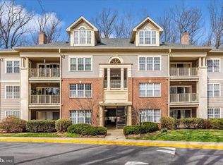 125 Timberbrook Ln APT 102, Gaithersburg, MD