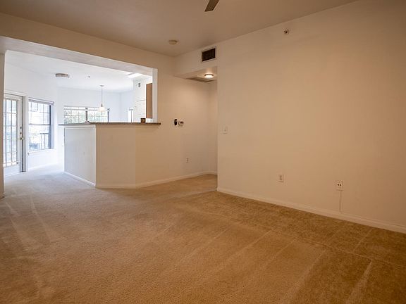 4th image of 2320 Gracy Farms Ln APT 624