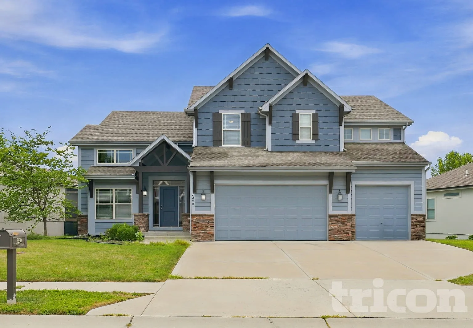 7290 Northwest Forest Lakes Drive Parkville MO — Photo 1