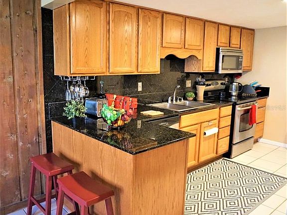3rd image of 5414 Pine Creek Dr #1612