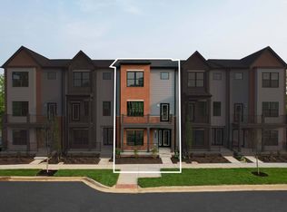 453 Shade St, Indianapolis, IN 46290