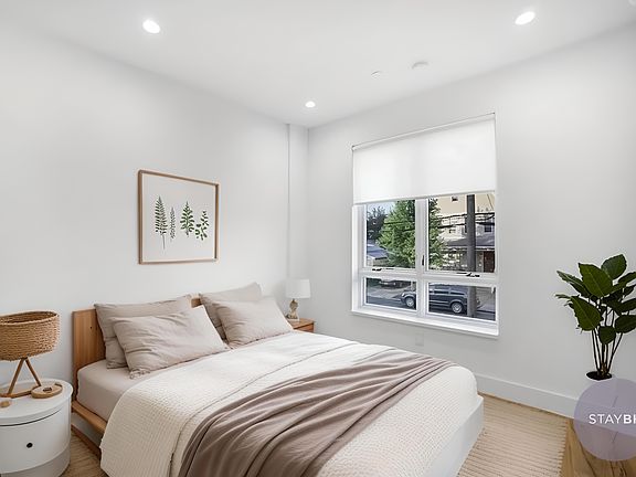 4th image of 862 E 35th St #2R