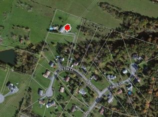 94 Sly Fox Ct, Bunker Hill, WV 25413