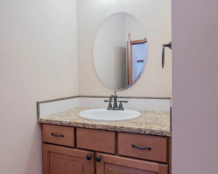 5565 Old Settler Dr — Photo 7