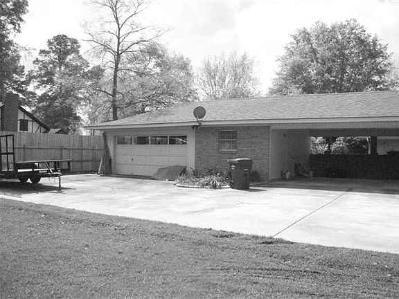 2nd image of 127 Parkwest Dr