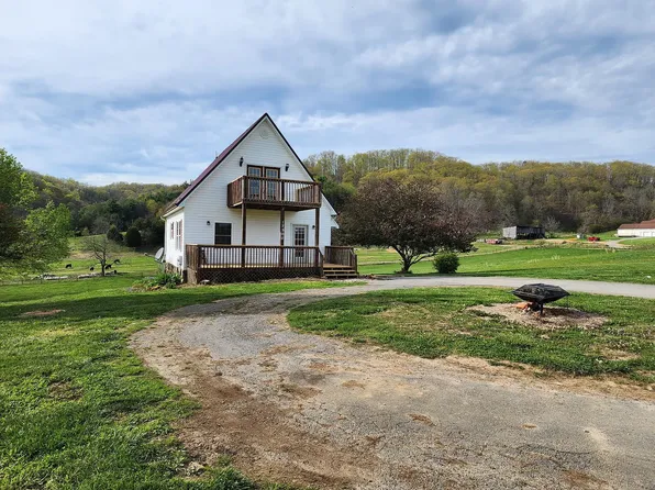 17500 Annie Ln, Abingdon, VA 24211