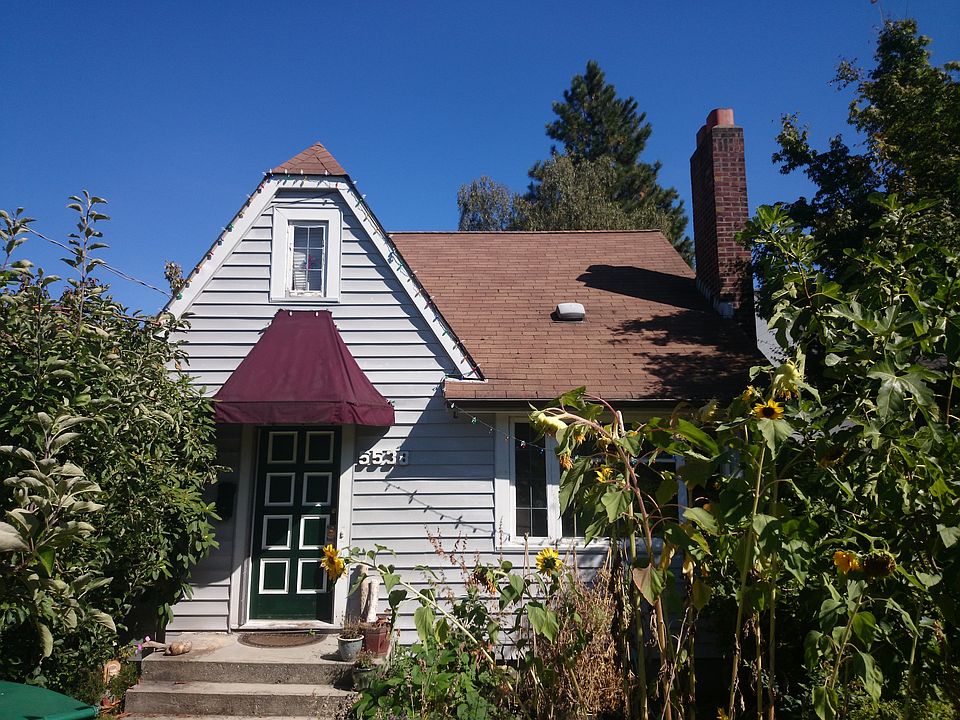 2nd image of 5538 36th Ave NE