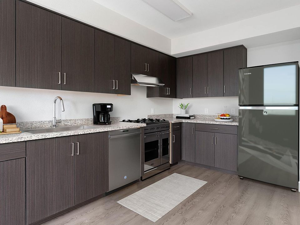 1st image of 1001 W Mission Blvd