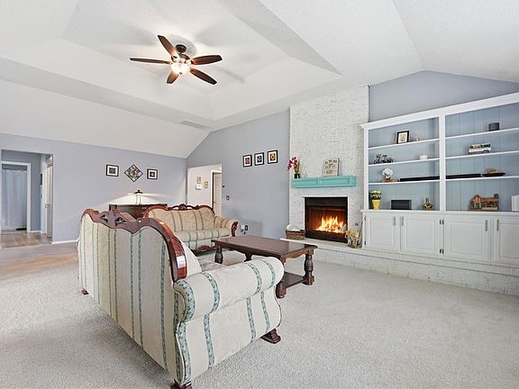 5th image of 8508 Timberwood Ln
