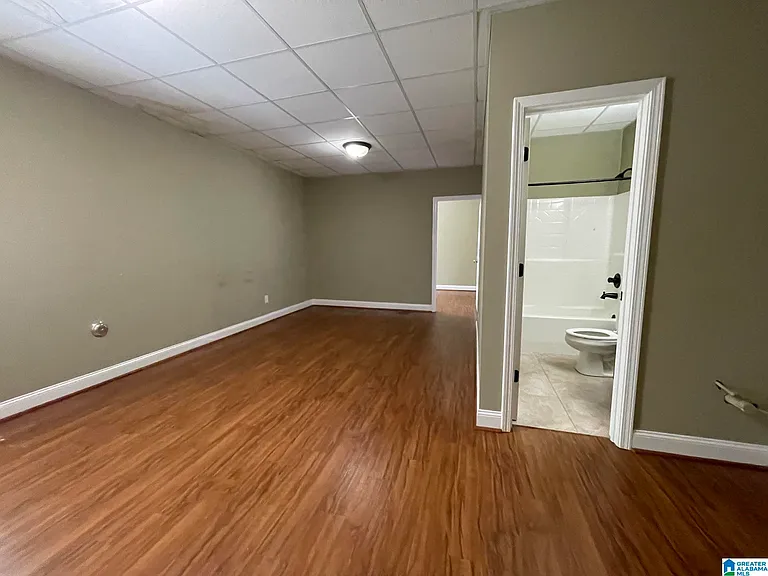208 Castlehill Dr — Photo 22