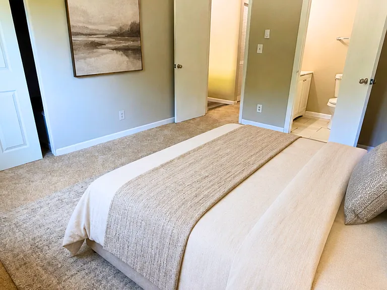 2424-2452 Echo Valley Dr #2446 — Photo 6