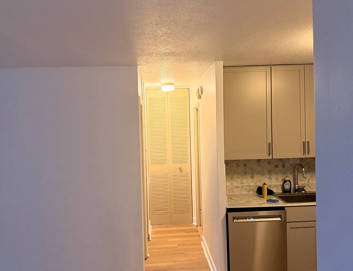 1 bed, 600 sqft, $2,300 — Photo 4
