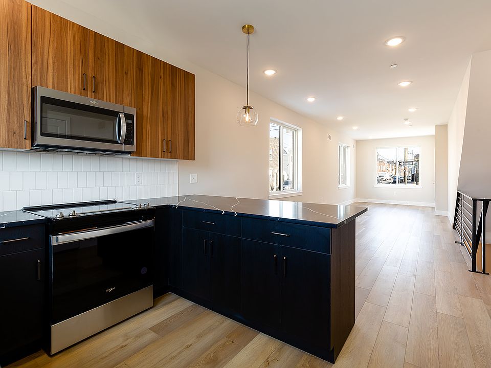 1st image of 1400 S Newkirk St #1