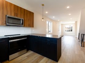 1400 S Newkirk St, Philadelphia, PA