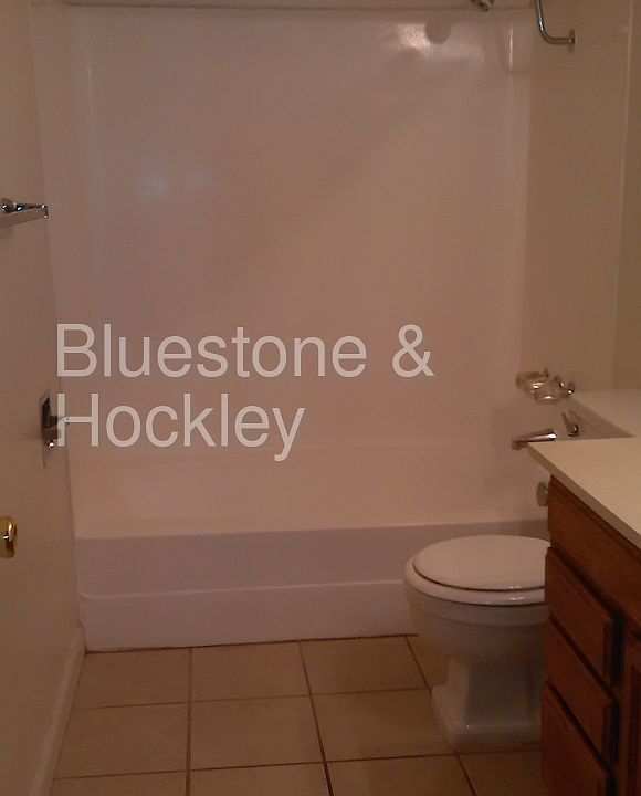 2nd image of 2599 12th St SE APT 03
