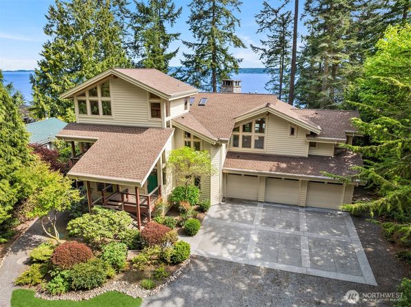 2663 SE Camano Drive, Camano Island, WA 98282