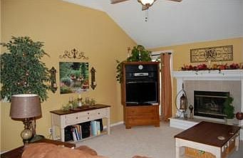 1st image of 15950 NW 134th Cir