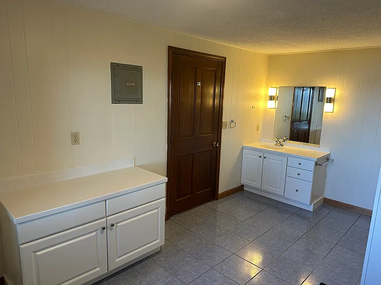 304 Thayer Bay Rd — Photo 19