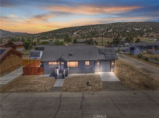 2217 Juniper Ln, Big Bear City, CA 92314