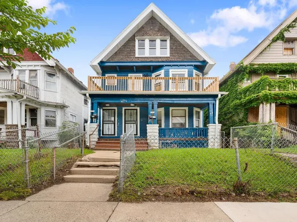 2442 N 39th STREET, Milwaukee, WI 53210