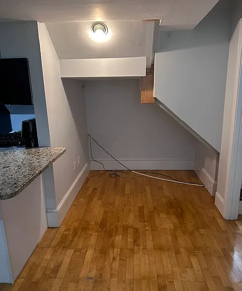 14 Grant St #BASEMENT — Photo 6