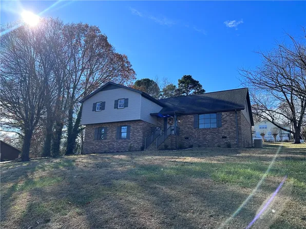 221 Timbrooke Way, Easley, SC 29642