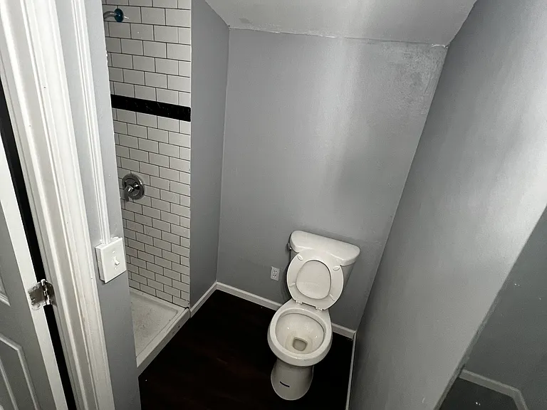 620 Paris Ave — Photo 20