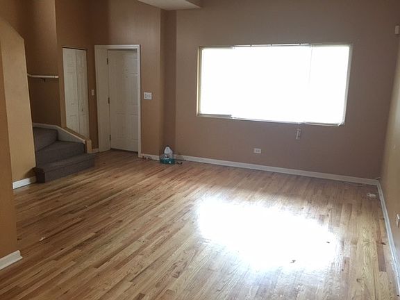 3rd image of 736 N Avers Ave #1