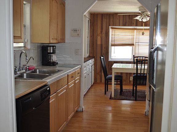 4th image of 13161 SW 7th Pl