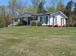 108 Edgelake Dr #1, Kingston, TN 37763