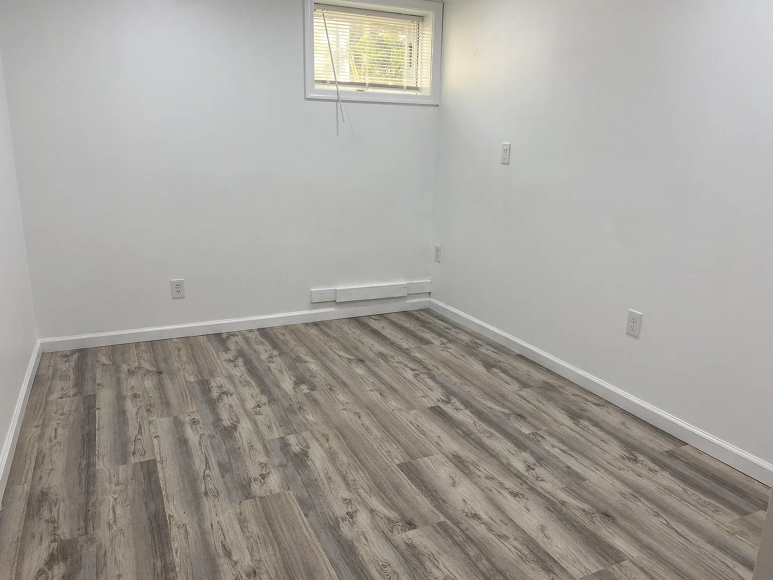 1 bed, 1000 sqft, $950 — Photo 4