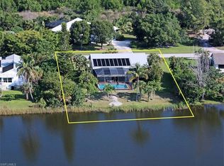 529 Lake Murex Cir, Sanibel, FL 33957