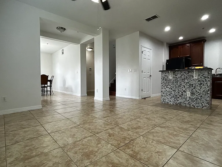 9659 Tivoli Villa Dr — Photo 9